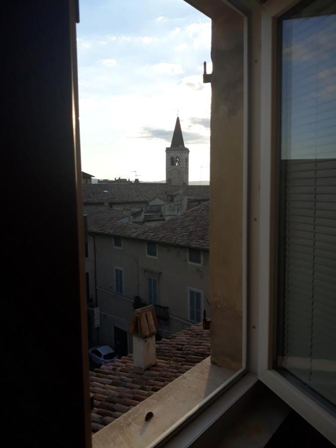 Hotel La Torretta فولينيو المظهر الخارجي الصورة
